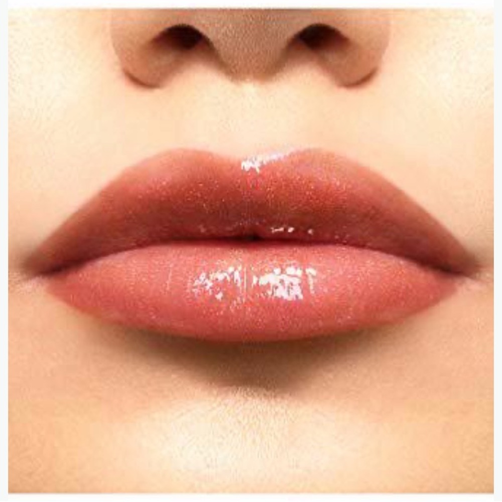 Stila Beauty Boss Lip Gloss